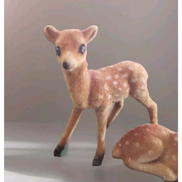 Vintage Flocked Felt Fawn Deer Laying Down White Spots Lightweight 3.5" Tall - Picture 3 of 4